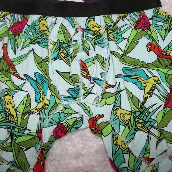 MeUndies men's boxer briefs size medium lot of 2 Pirate loot and Parrots - NWOT - Picture 4 of 7